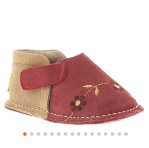 Pipit Suede Baby Shoes